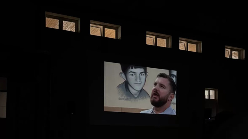 Film “Igramo za njih” prikazan uoči finala memorijalnog turnira u Goraždevcu Film Igrajmo za njih prikazan u Goraždevcu (Foto Radio Goraždevac)