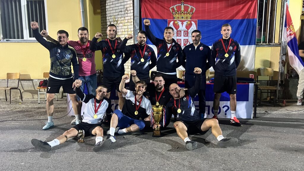 Ekipa “Grad Priština” po treći put šampion fudbalskog turnira u Lapljem Selu Ekipa “Grad Priština” po treći put šampion fudbalskog turnira u Lapljem Selu (Foto Kim)
