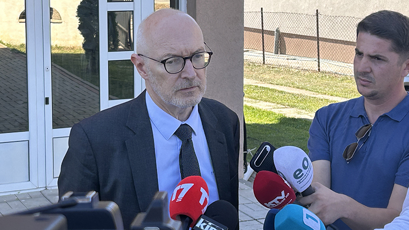 Ambasador Gero: Ništa nekoordinisano ne treba preduzeti, zdravstvo i obrazovanje izuzetno osetljivo pitanje Francuski ambasador na Kosovu Olivije Gero (Foto Kim)