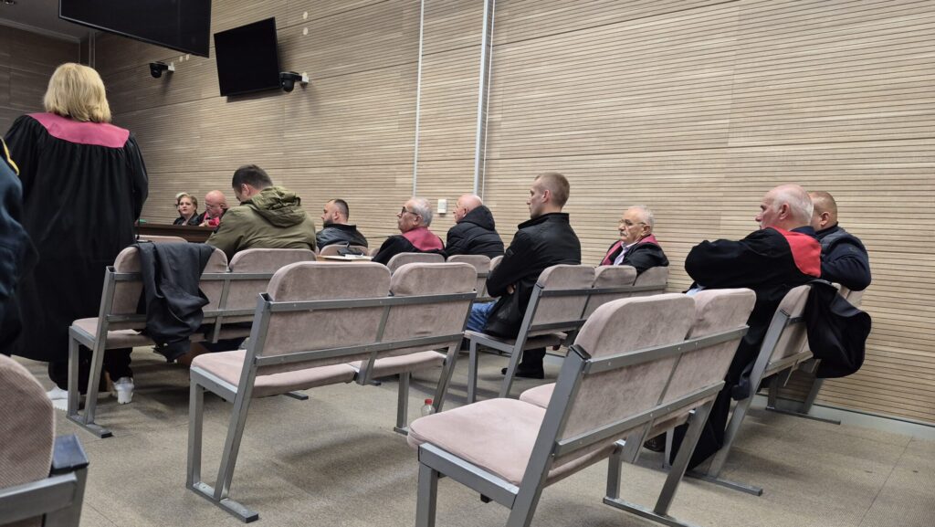 Dvojica od šest optuženih priznala krivicu za huliganizam na severu 2021. godine Dvojica od šest optuženih priznala krivicu za huliganizam na severu 2021. godine (Foto Kim)