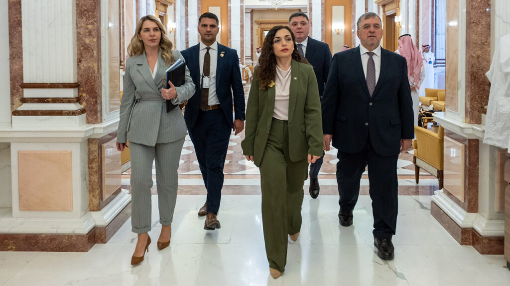 Osmani van Kosova: Imenovanje eventualnog mandatara nakon njenog povratka Osmani je u Saudijskoj Arabiji (Foto Kabinet predsednice Kosova)