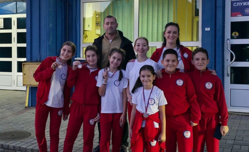 Karate klub „Kopaonik“ iz Leposavića osvojio osam medalja na Prvenstvu uže Srbije