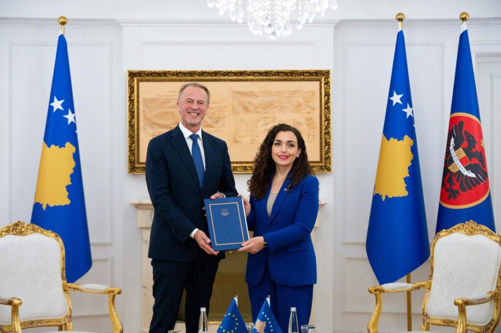 Orav predao izveštaj EK predsednici Kosova