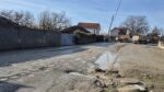 Blato, voda i rupe na sve strane. Započeta rekonstrukcija ulice stala, građani ogorčeni (Foto Kim)