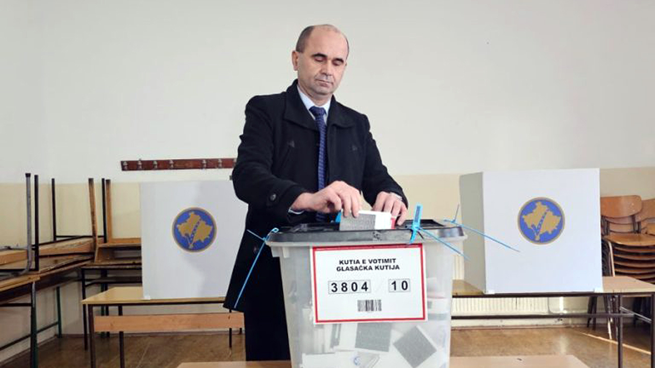 Glasao Nenad Vukmirović (Foto Radio Kontakt Plus)