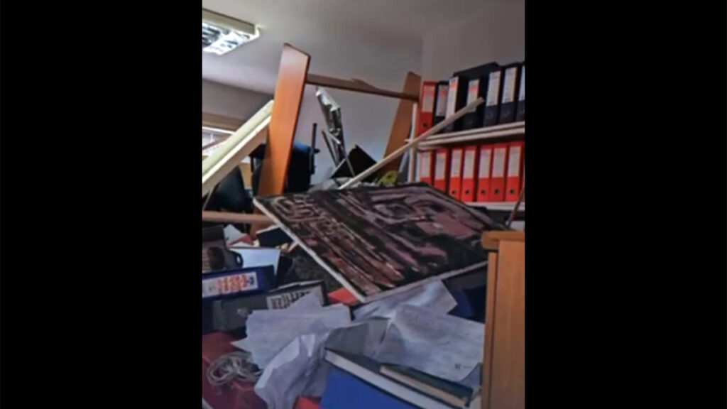 Opština Zvečan - Srpska lista podelila snimak devasiranih prostorija (Foto printskrin video@Srpska lista)