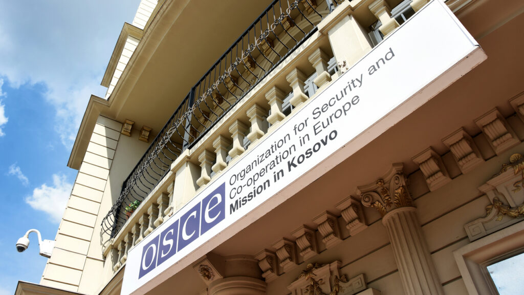 OEBS: Međuopštinska saradnja na Kosovu ograničena i nedovoljna U novom izveštaju Misije OEBS-a na Kosovu se konstatuje da je međuopštinska saradnja ograničena i nedovoljna (Foto OSCE Kosovo)