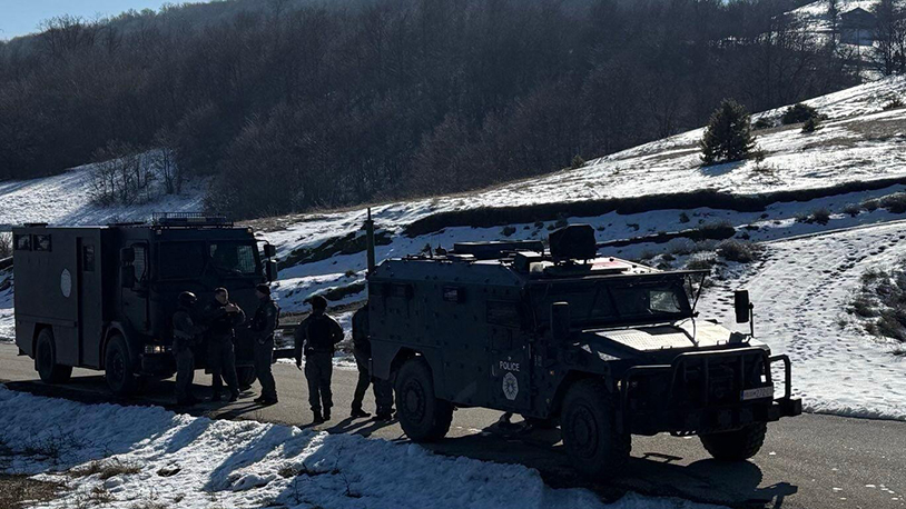 KFOR i Policija sproveli vežbu komandovanja u vanrednim situacijama KFOR i Policija sproveli vežbu komandovanja u vanrednim situacijama
