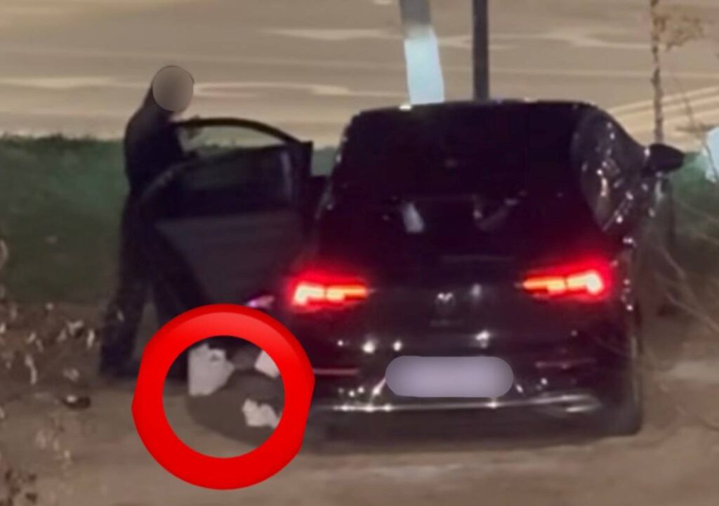 Vozač u Prištini kažnjen sa 50 evra zbog bacanja smeća Novčana kazna za vozača u Prištini zbog bacanja smeća iz automobila (Foto Kosovska policija)