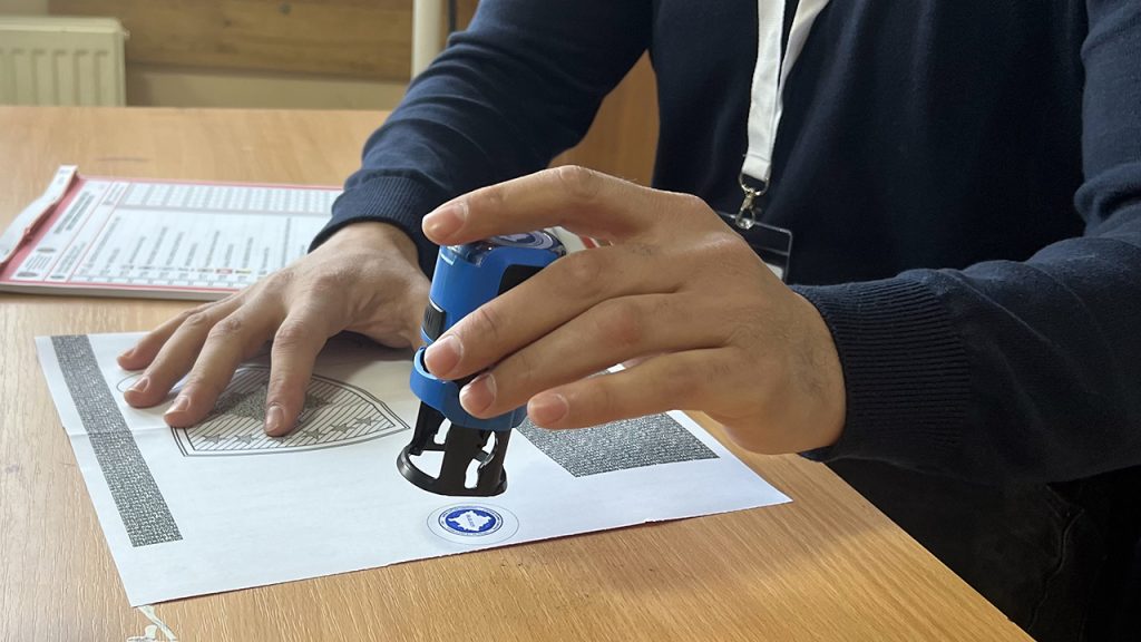 Kosovo između prebrojavanja glasova i institucionalnog zastoja, ilustracija (Foto arhiva Kim)