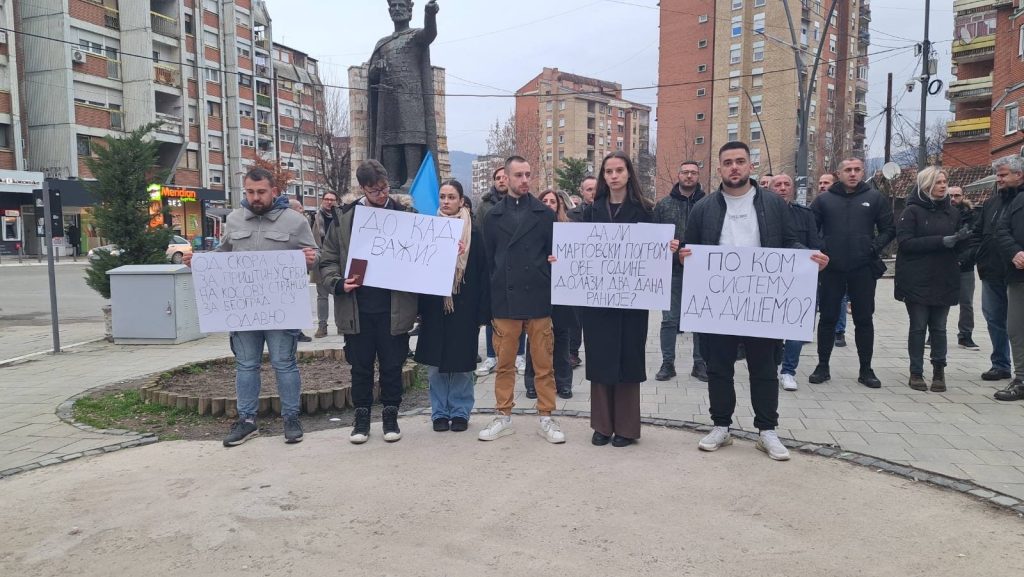 Sa protesta studenata i građana u Severnoj Mitrovici (Foto Kim)
