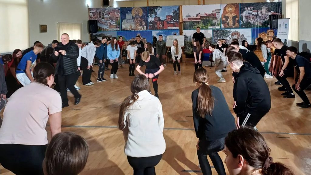 Velika Hoča: Održan seminar o srpskom kulturnom nasleđu Stare Srbije Velika Hoča - održan seminar o srpskom kulturnom nasleđu Stare Srbije (Foto Radio Goraždevac)