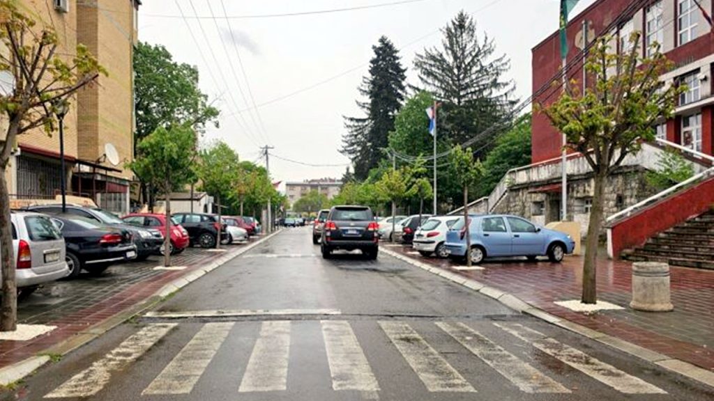 Žitkovac kod Zvečana - maskirani napadači upali u kuću i opljačkali muškarca (Foto arhiva Kim)