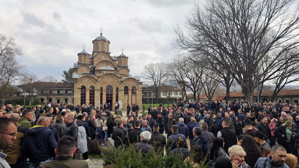 Gračanica - parastos za stradale u Martovskom pogromu (Foto Kim)