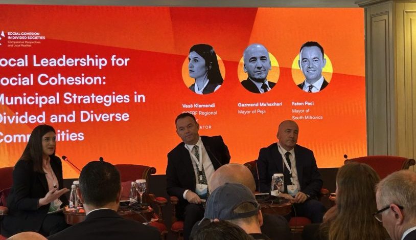 Faton Peci i Gazmend Muhadžeri na panelu u Prištini (Foto Kim)