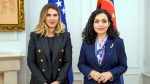 Ljearta Holaj i Vjosa Osmani (Foto Predsedništvo Kosova)