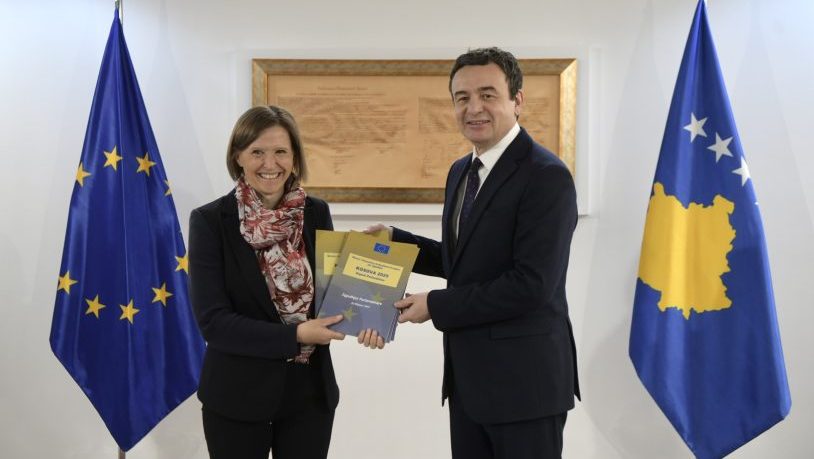 Eva Palatova na sastanku sa Kurtijem naglasila potrebu za depolitizacijom CIK-a Eva Palatova na sastanku sa Kurtijem