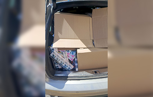 MUP Srbije zaplenio 11.000 paklica cigareta kod Raške MUP Srbije zaplenio 11.000 paklica cigareta kod Raške (Foto MUP Srbije)