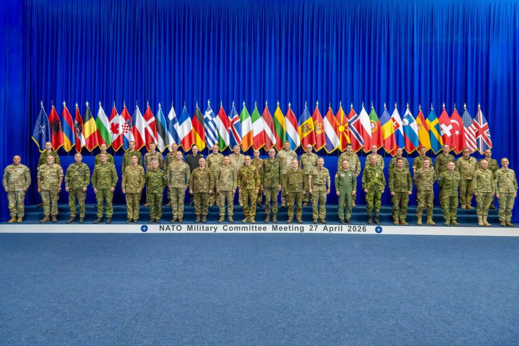 Vojni komitet NATO-a u Prištini: KFOR ključan za bezbedno okruženje na Kosovu Vojni komitet NATO-a u Prištini: KFOR ključan za bezbedno okruženje na Kosovu (Foto NATO)