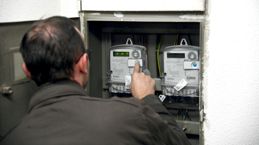 KEDS tvrdi da brojila precizno mere potrošnju električne energije (Foto MINTI)