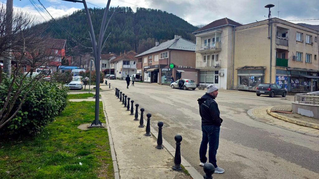 Potraga za stogodišnjacima u Zubinom Potoku bez rezultata (Foto Andrija Lazarević)