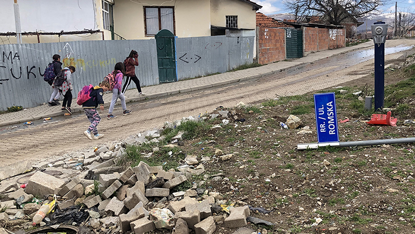 Međunarodni dan Roma Romska mahala u Gračanici (Foto Kim arhiva)