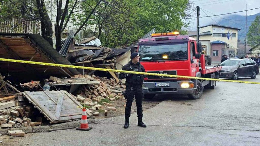 Pritužba Ombudsmanu zbog navodnog nezakonitog postupanja Kosovske policije Organizacije civilnog društva (OCD) podnele pritužbu Ombudsmanu na nezakonito postupanje Kosovske policije, ilustracija (Foto Radio Mitrovica sever)