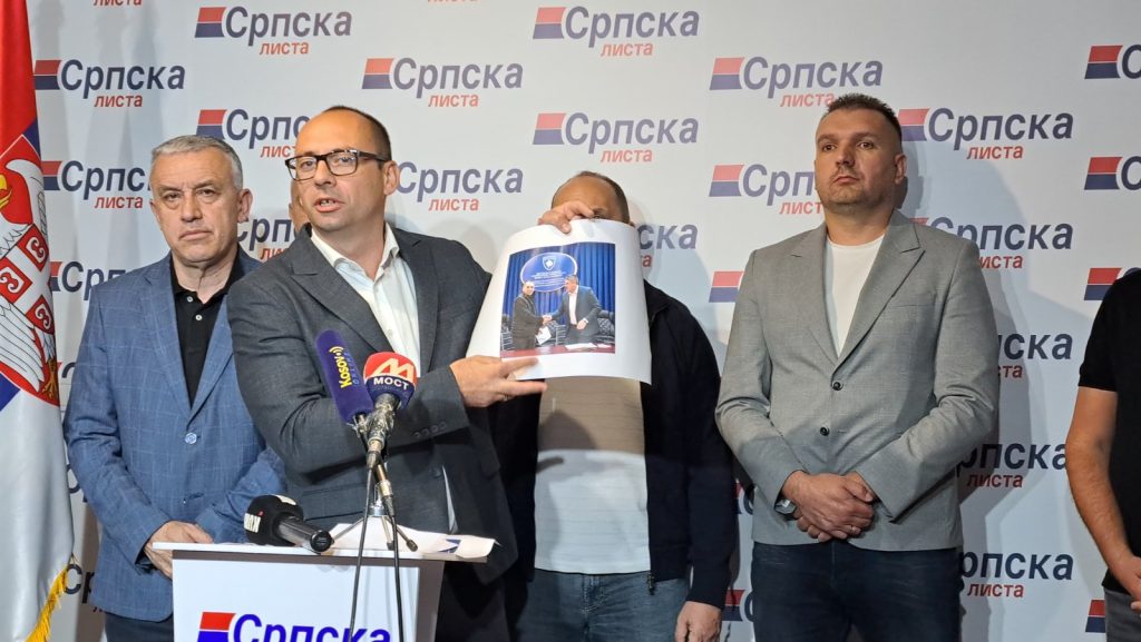 Simić: Rašić doprineo današnjim hapšenjima Srba u Gračanici Simić: Rašić doprineo današnjim hapšenjima Srba u Gračanici (Foto Radio Kim)