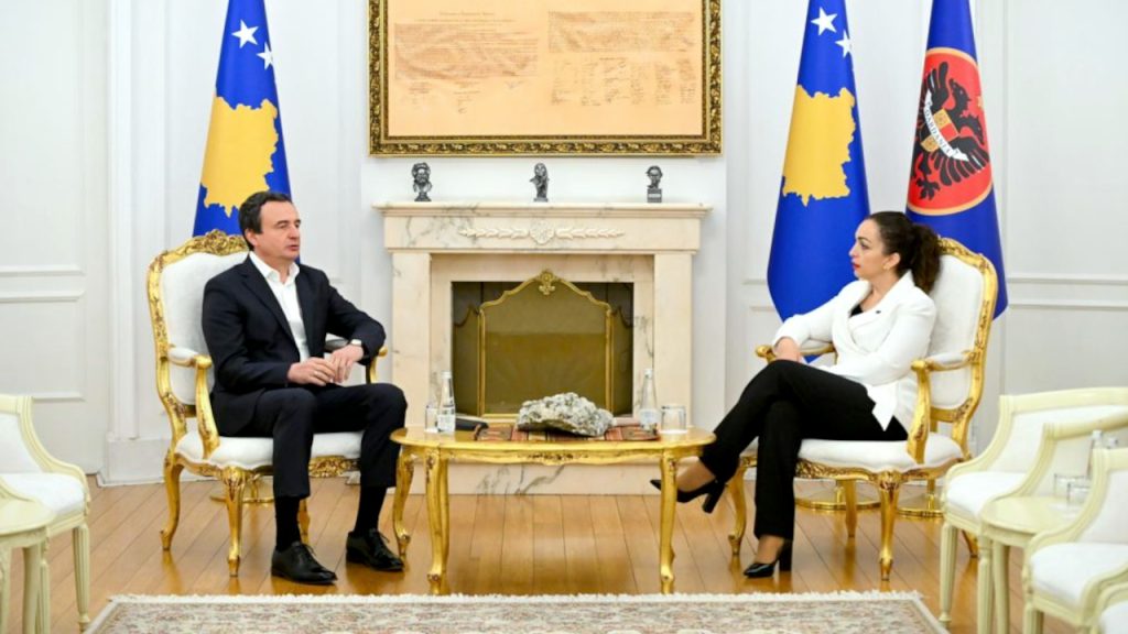 Kome idu na ruku novi vanredni izbori na Kosovu? Kome idu na ruku novi vanredni izbori na Kosovu - Aljbin Kurti i Vjosa Osmani (Foto Predsedništvo Kosova)