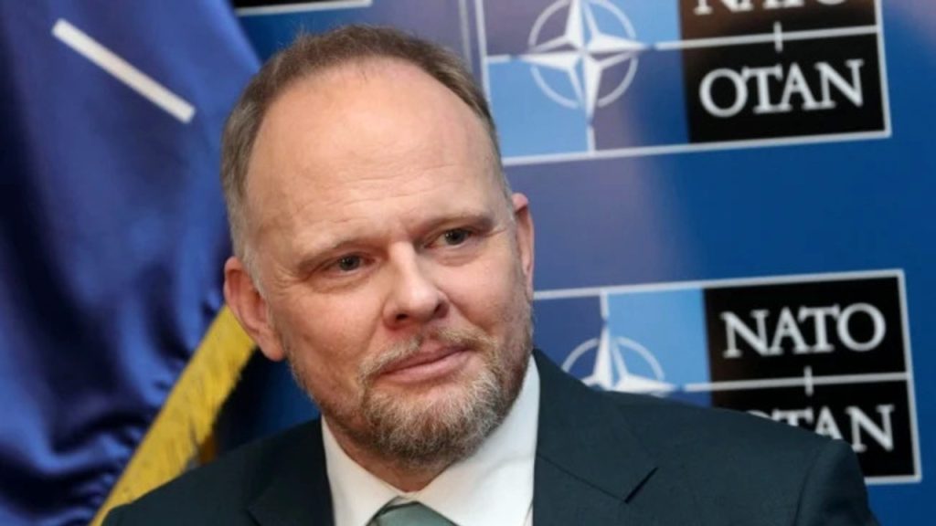 Zvaničnik NATO-a Kevin Hamilton kazao da oseća da NATO ulazi u novo poglavlje odnosa sa Srbijom (Foto Beta/Milan Obradović)