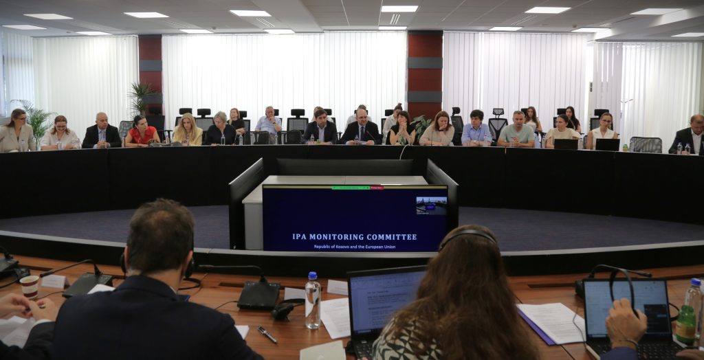 Održan godišnji sastanak Kosova i Evropske komisije o pretpristupnoj pomoći EU Održan godišnji sastanak Kosova i Evropske komisije o pretpristupnoj pomoći EU (Foto EU na Kosovu)