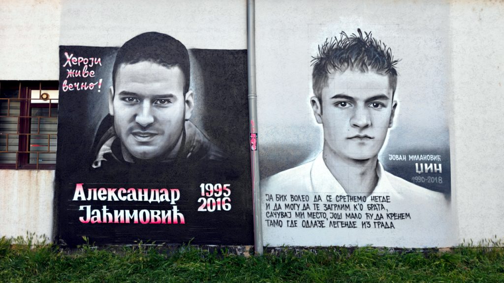 Obnovljeni murali u Leposaviću i Sočanici: Vraćeni simboli sećanja zajednice Obnovljeni murali u Leposaviću i Sočanici posvećeni sugrađanima (Foto Srpska demokratija)
