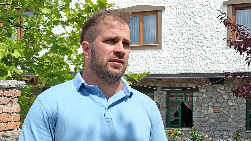 Gogić: Niska izlaznost i isti politički obrasci onemogućavaju pomake Politikolog Ognjen Gogić smatra da niska izlaznost i isti politički obrasci onemogućavaju pomake na Kosovu (Foto Kim)