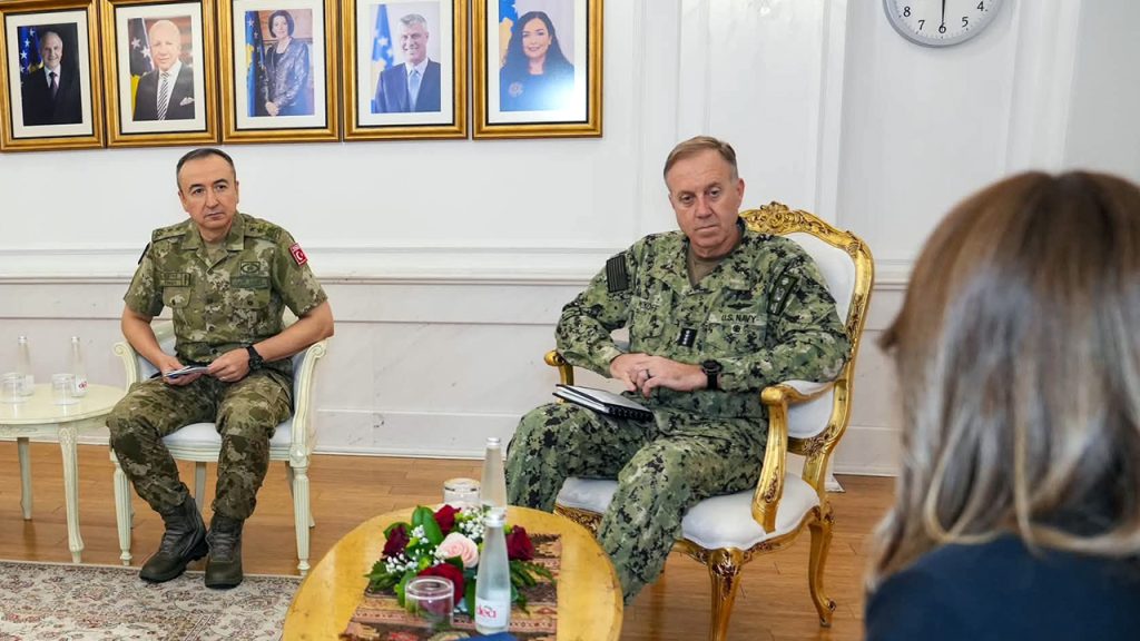 Bezbednost na Kosovu u fokusu sastanaka Hadžiju i Kurtija s admiralom Vikofom (Foto@Fejsbuk Albulena Haxhiu)