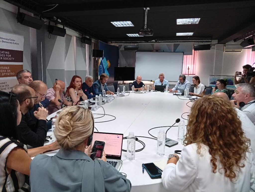 Sudije uputile pismo Sudskom savetu o povlačenju ostavki, reintegracija moguća već 1. septembra Sudije uputile pismo Sudskom savetu o povlačenju ostavki, reintegracija moguća već 1. septembra (Foto Radio Mitrovica sever)